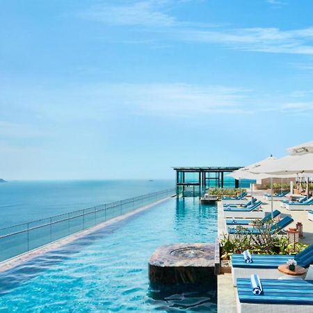 Taj Cidade De Goa Horizon, Goa Panaji Luaran gambar The rooftop pool at the W Retreats & Spa, Phuket