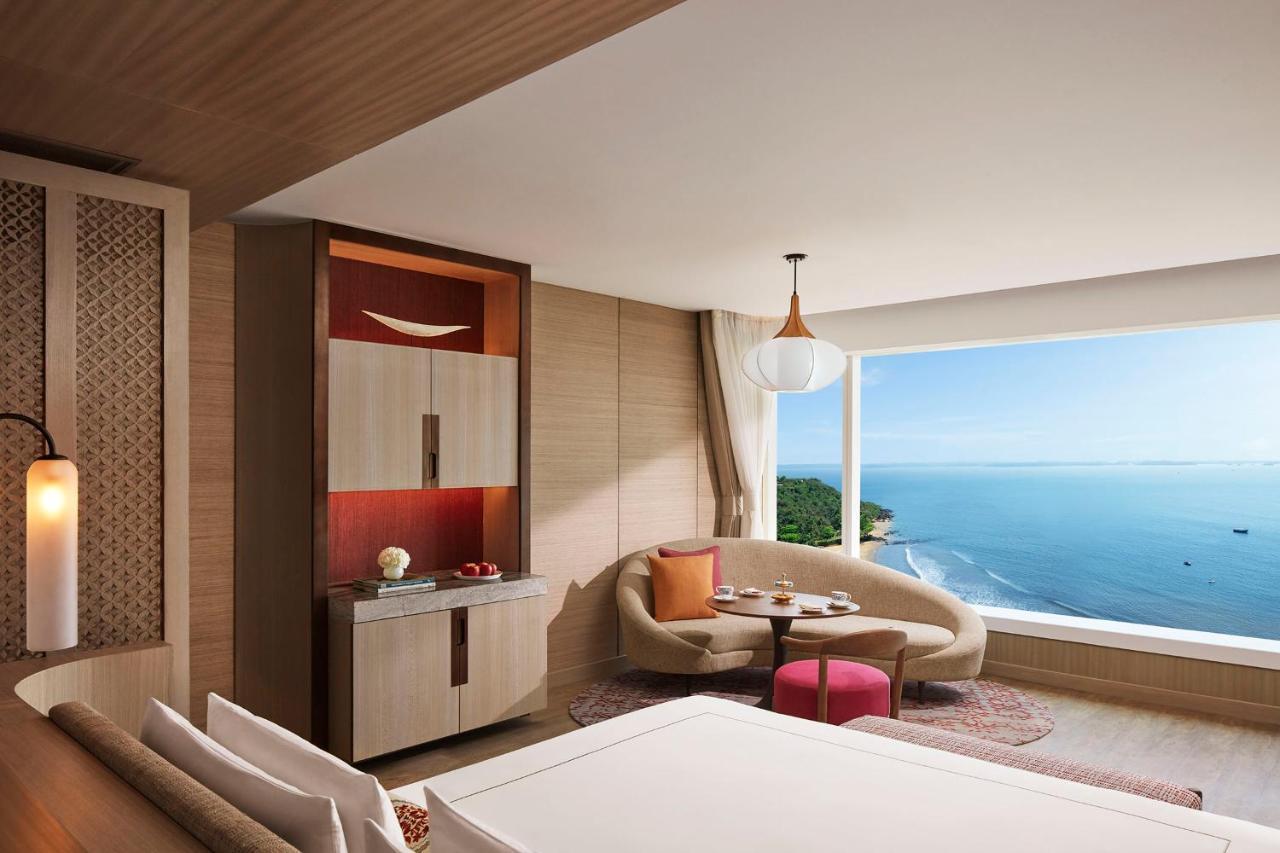 Taj Cidade De Goa Horizon, Goa Panaji Luaran gambar A guest room at the hotel